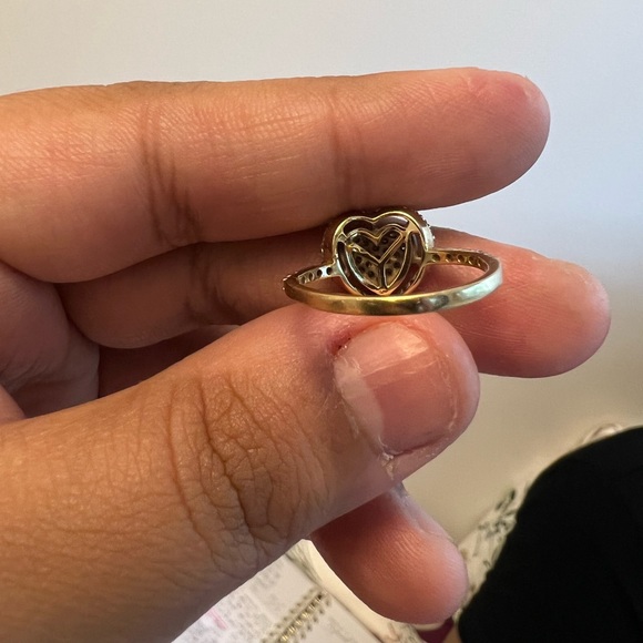 Diamond ring - Picture 8 of 16